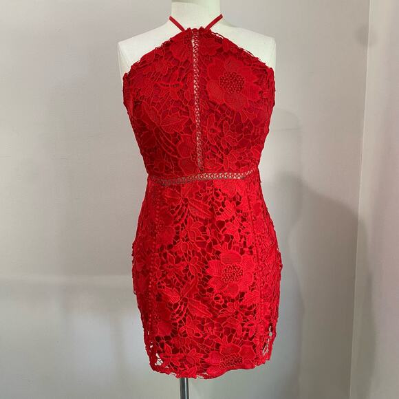 Urban Outfitters Sexy Red Lace High Neck Mini Dress Size M - Picture 3 of 14
